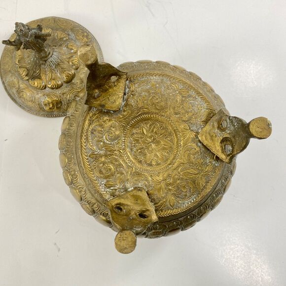 Vintage Hindu Goddess Laxmi Large Brass Pot & Lid Prosperity Abundance Light - Picture 10 of 11